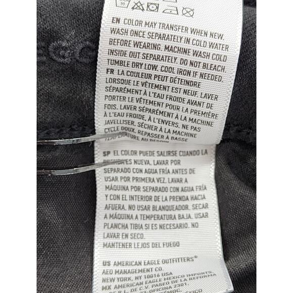 American Eagle Next Level Stretch Super High Rise Jegging Size 8 Black Button - Picture 9 of 15